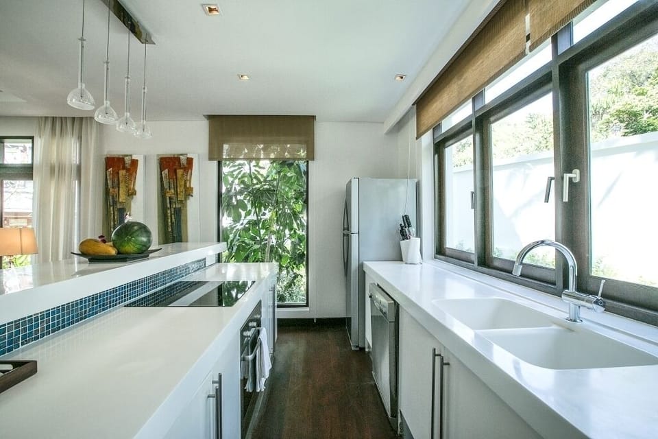 Fully equipped kitchen