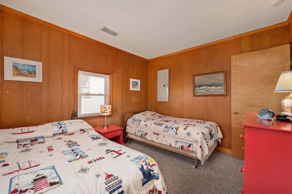22-web-or-mls-Cove-215-Spitler-BR2-V2