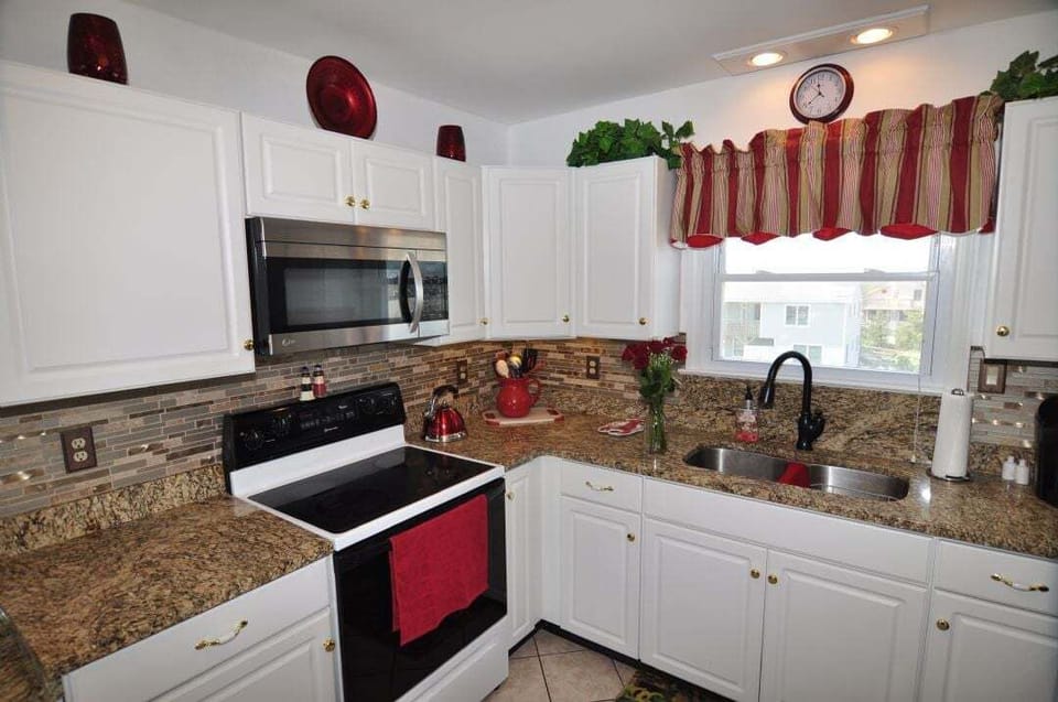Kitchen Side View