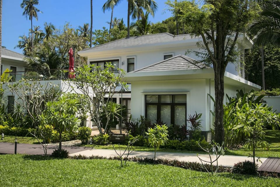 Frangipani Pool Villa