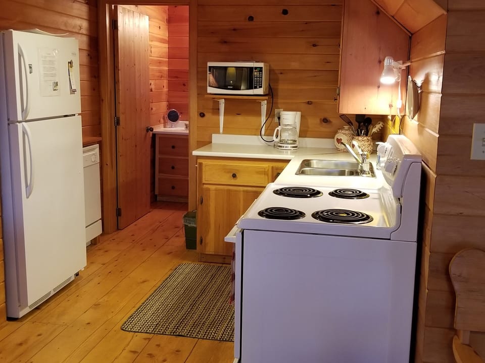 Kitchen is fully equipped with everything from a dishwasher to a lobster pot!