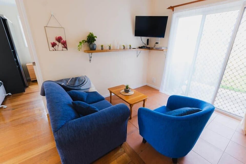 Flat 1
