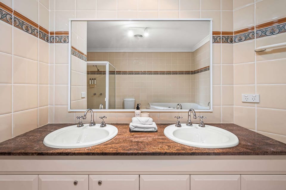 Ensuite 1