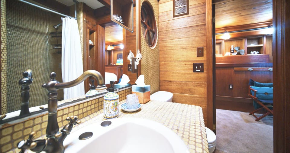 Bathroom details