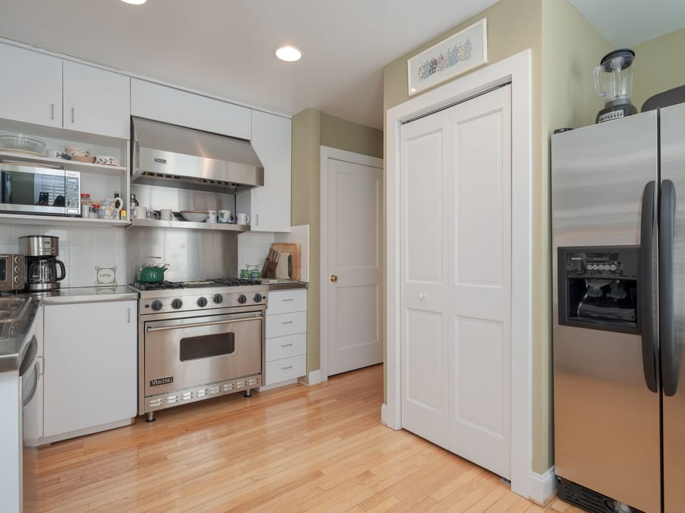 Viking gas stove is one of the many chef features in the kitchen