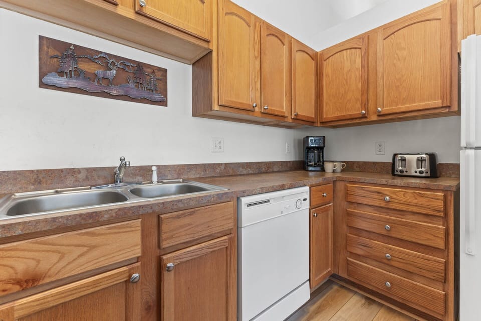 Double Basin Sink