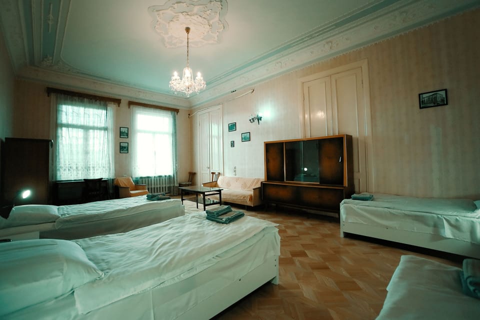 Economy Quadruple Room | Free WiFi, bed sheets