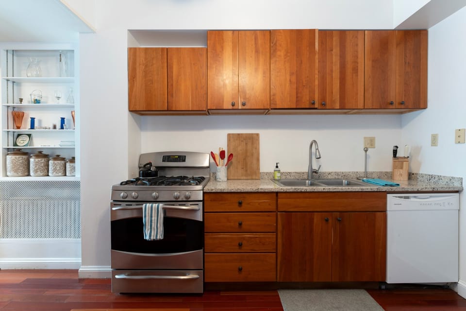 Other side of kitchen
