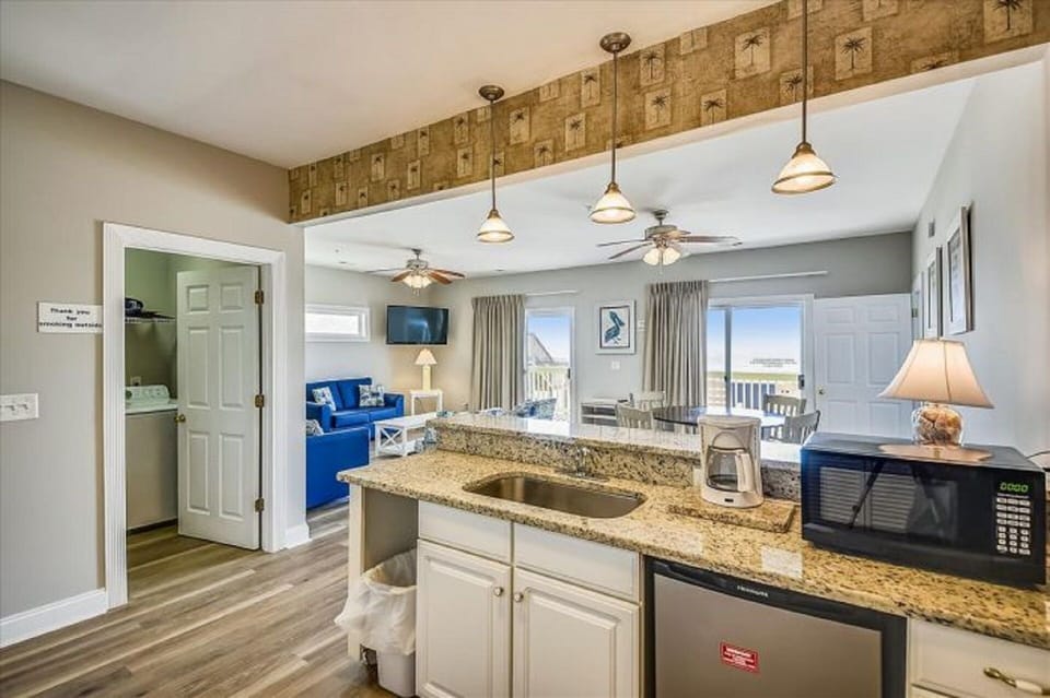 It's nice to have a small kitchen on each level. 