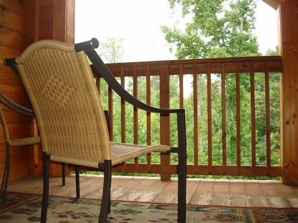 Private deck off master bedroom.