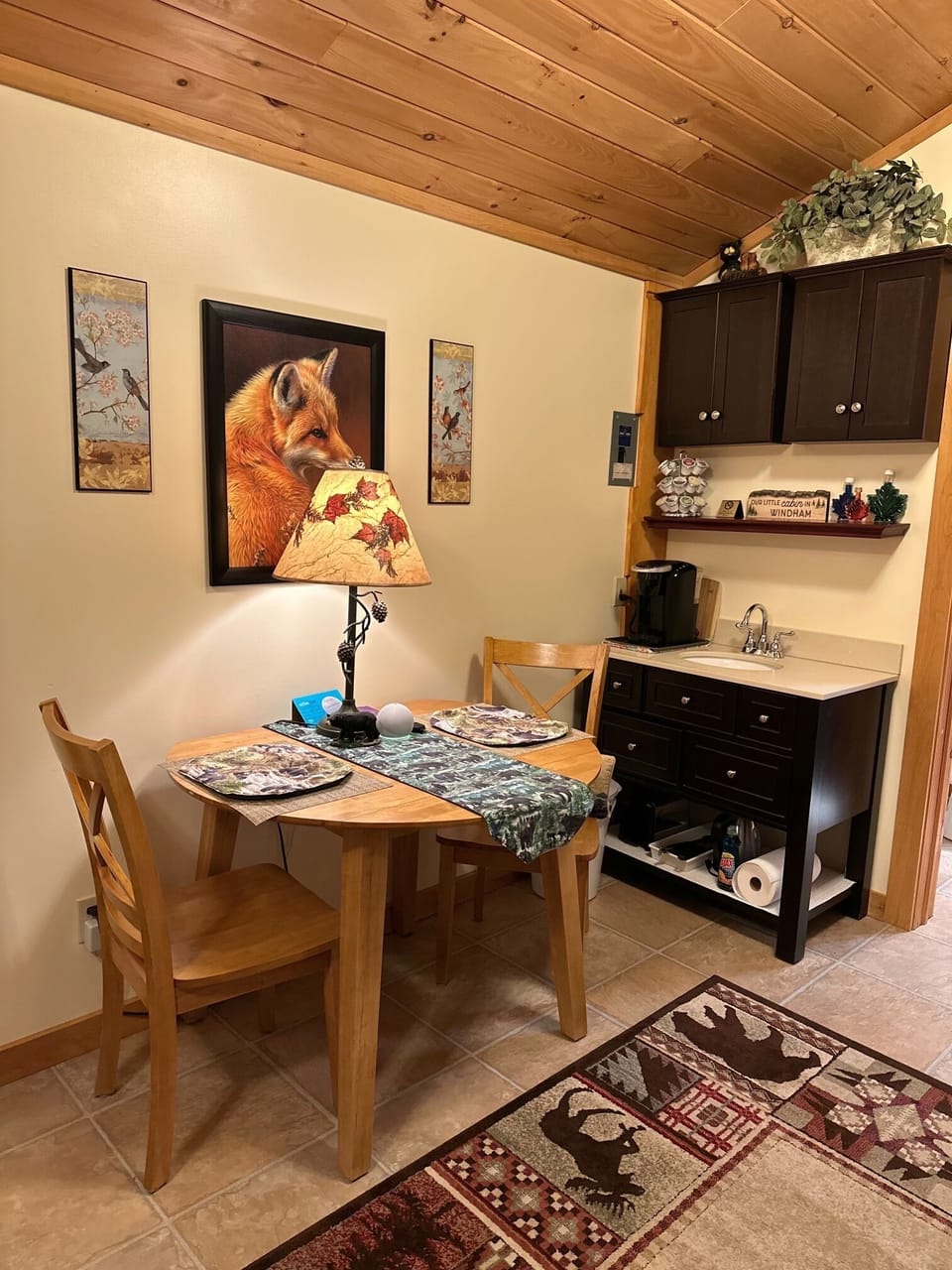 Dinette & Kitchenette FREE Keurig coffee for mornings