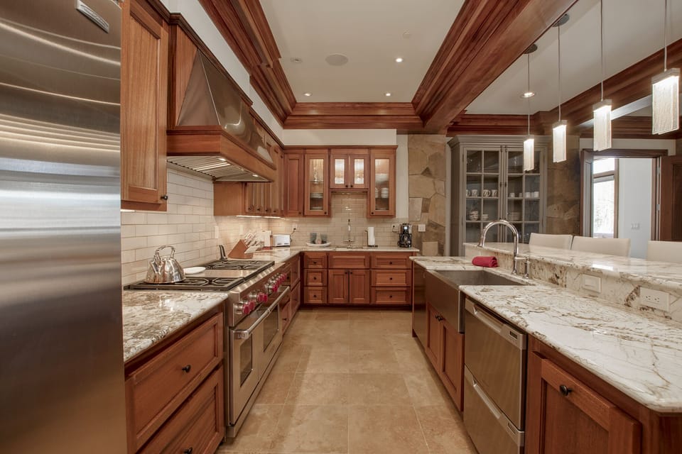 Kitchen (2) - A true chefs kitchen with Wolf Stovetop, convection oven and standard oven, one full size dishwasher and two drawer dishwashers - Like to cook?  You'll be happy here :).