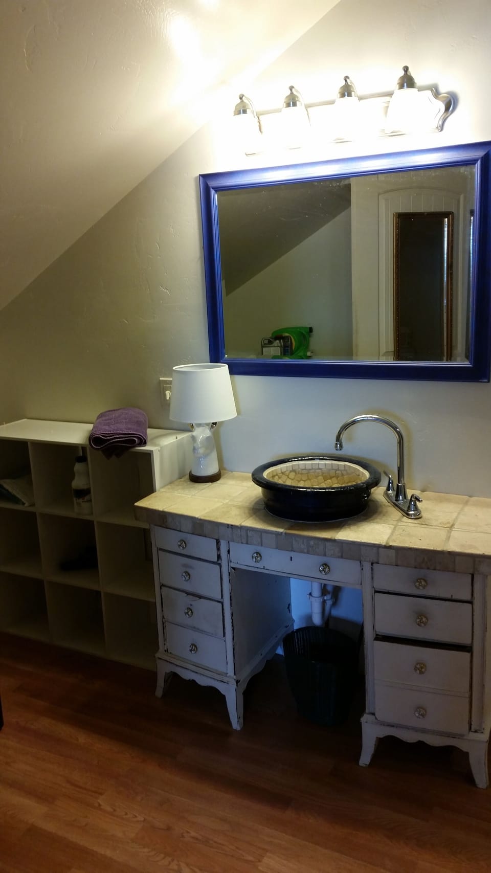 Master vanity