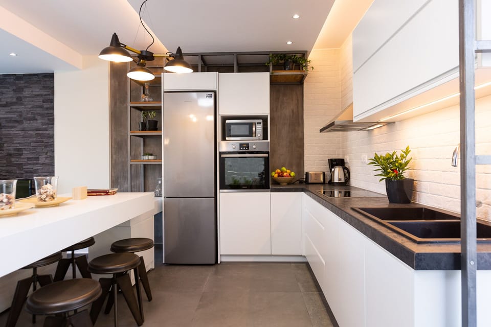 The fully equipped kitchen of Villa Nisos!