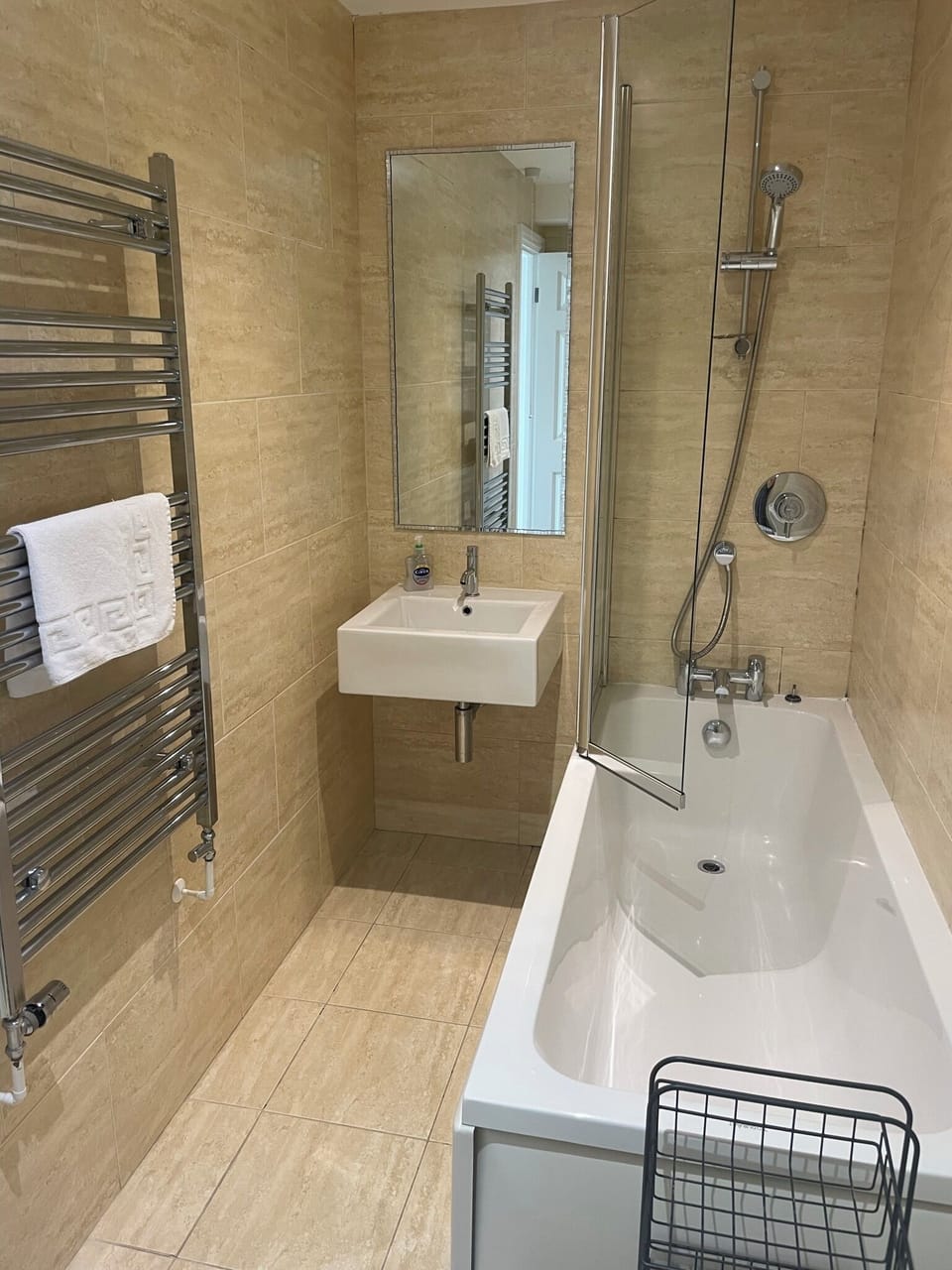 Family bathroom.