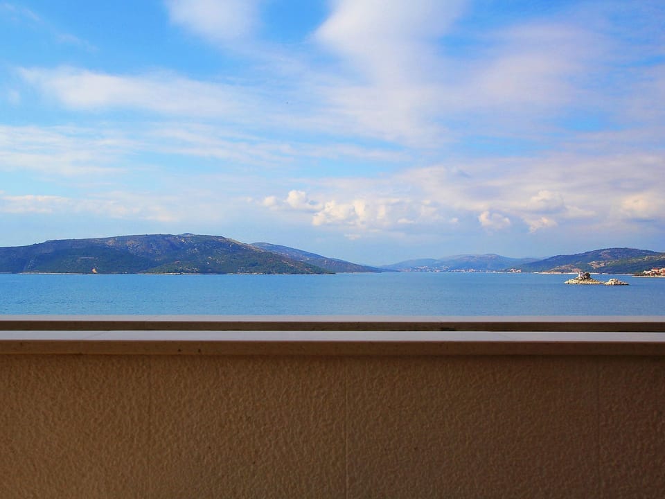 Blue, Body Of Water, Sky, Sea, Horizon, Water, Ocean, Azure, Coast, Shore