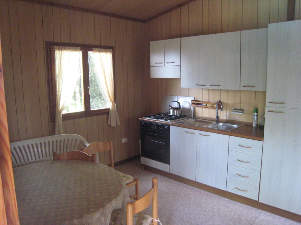 Poolhouse - Kitchen