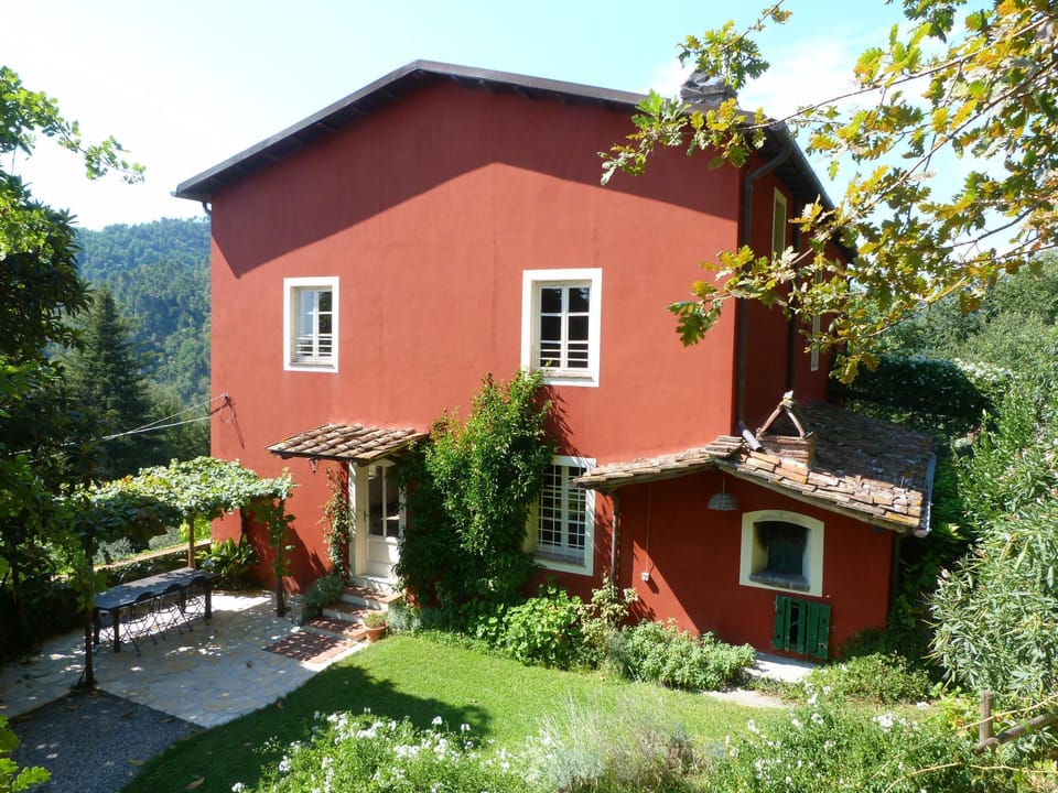 main house 
