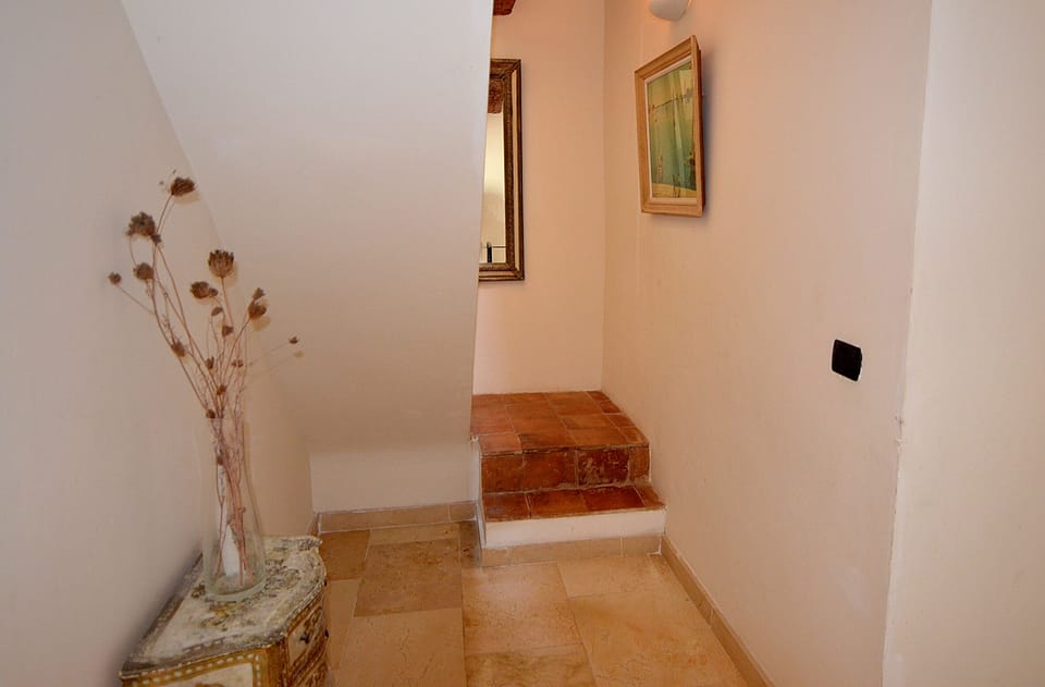 First floor landing leading to stairs to second floor