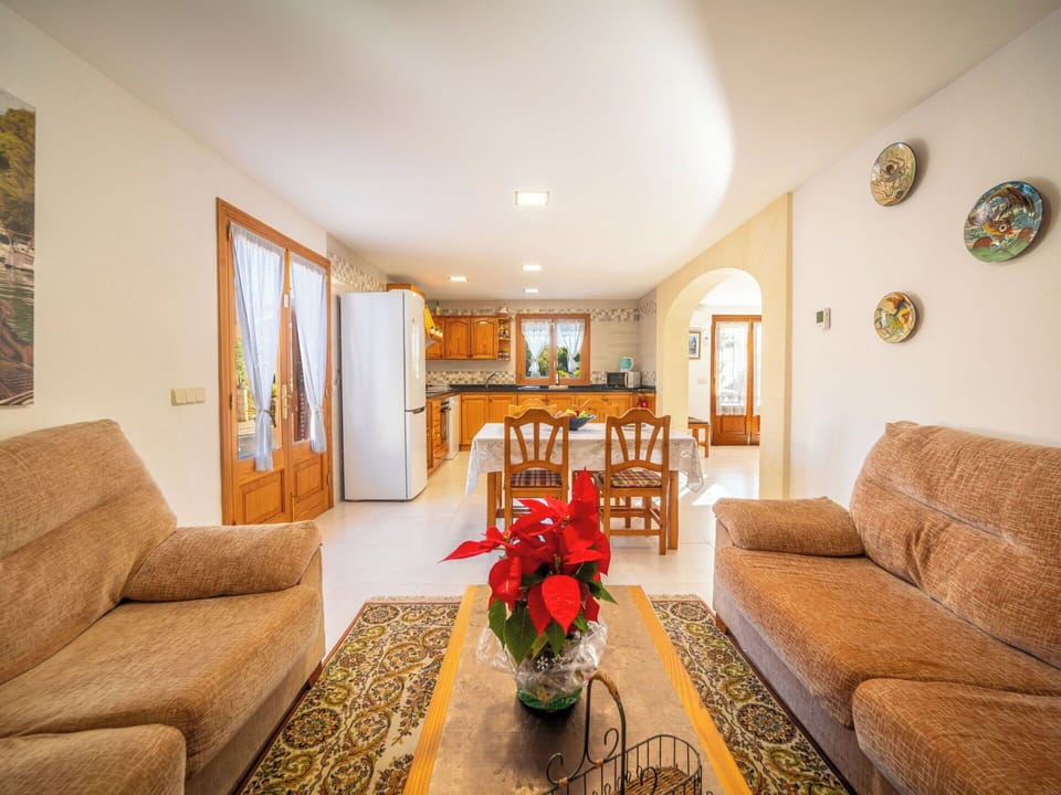 Furniture, Interior Design, Flooring, Couch, Wood, Floor, Ceiling, Table, Living Room, Room