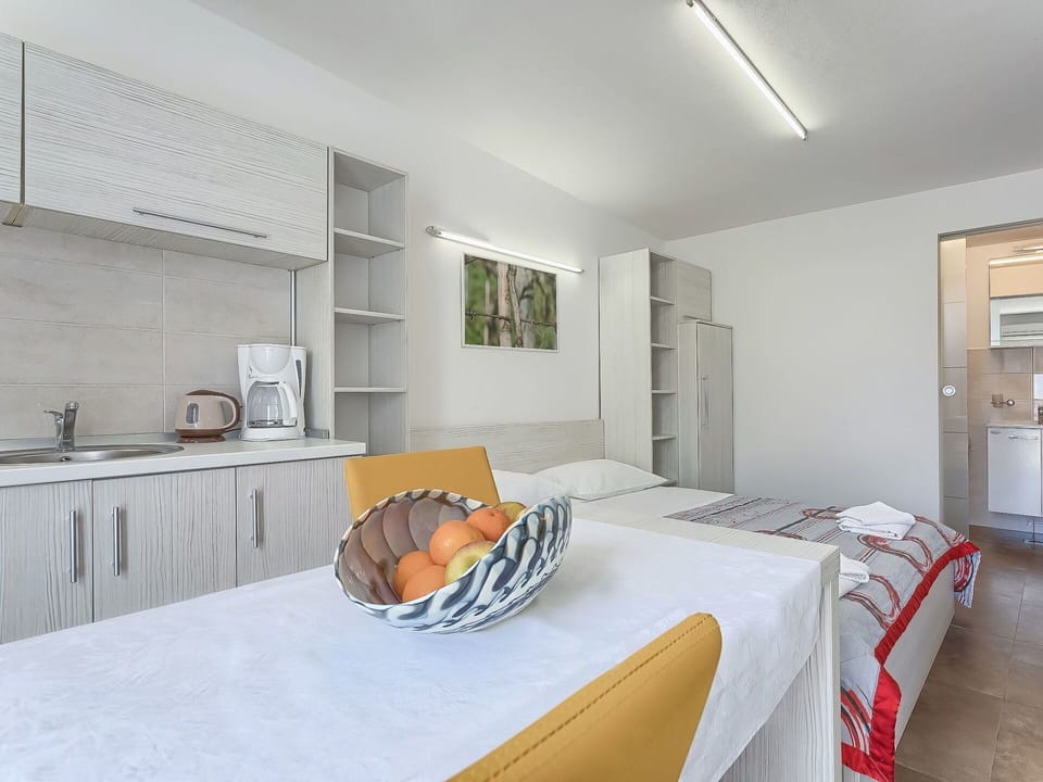 Room, Property, Furniture, Interior Design, Building, Floor, Ceiling, Wall, House, Bedroom