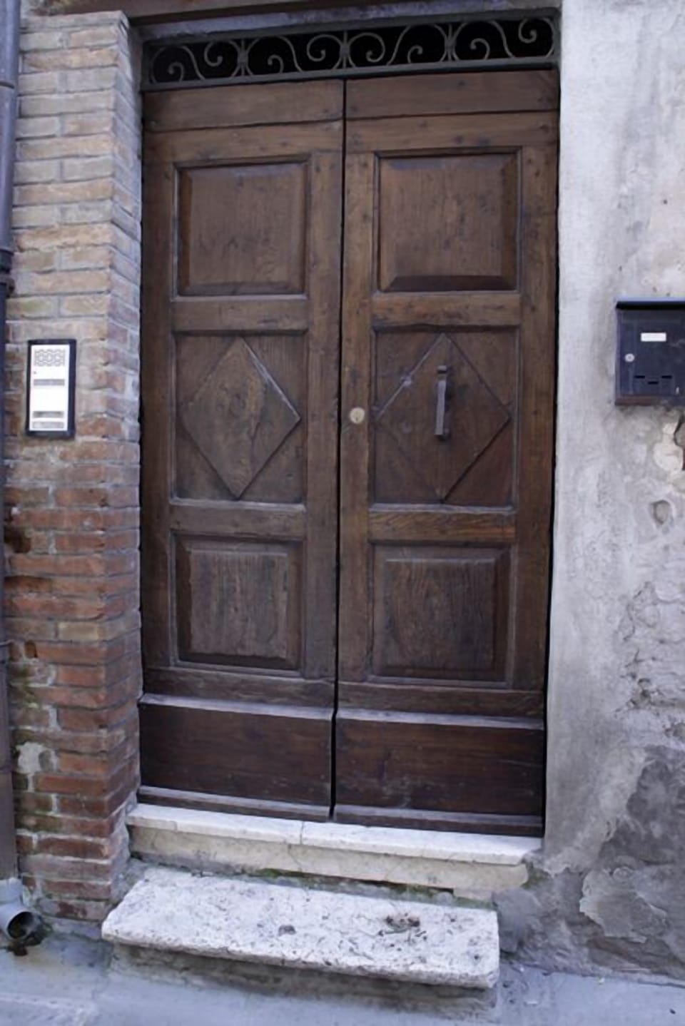 Entrance wood door