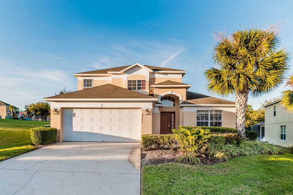 8484, Oasis Key Cove - front view