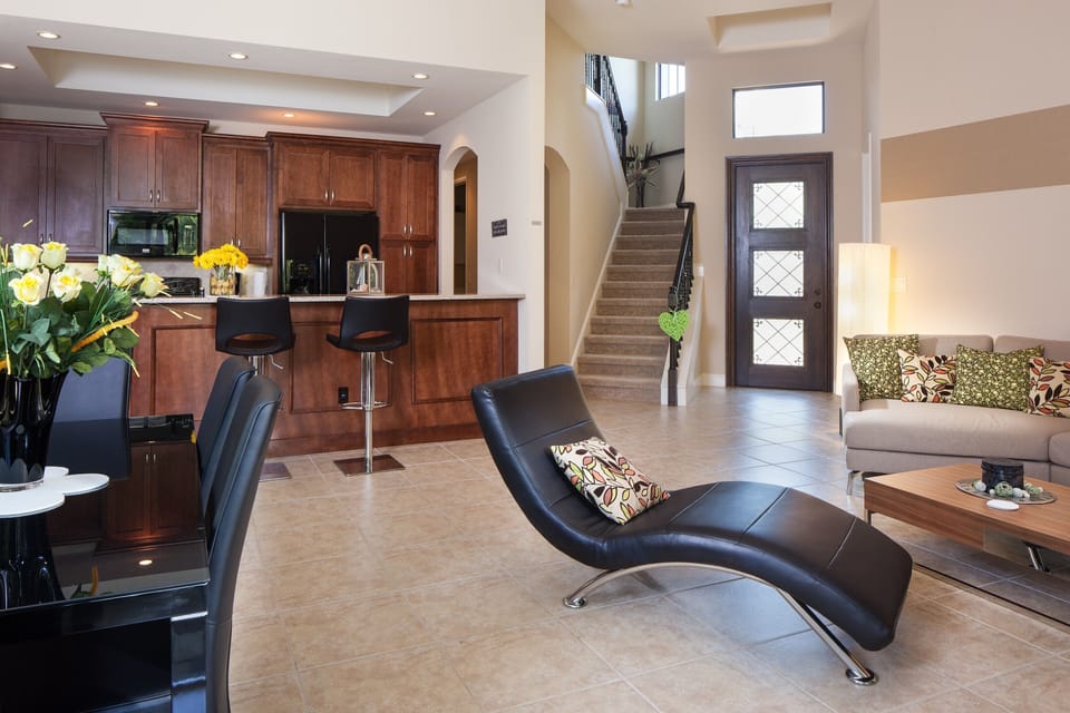 Open kitchen and entrance area