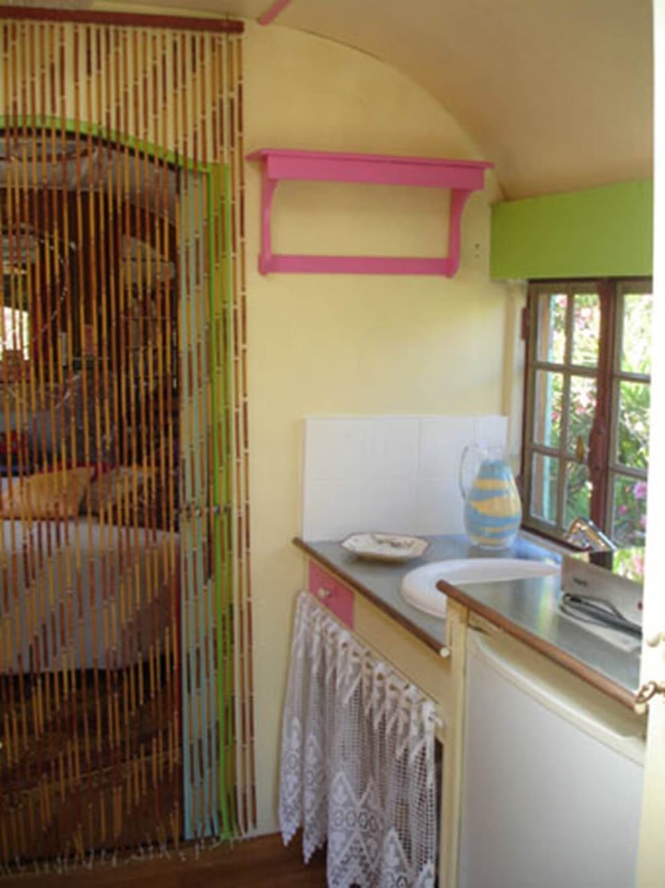 https://www.provence-holidays.com/