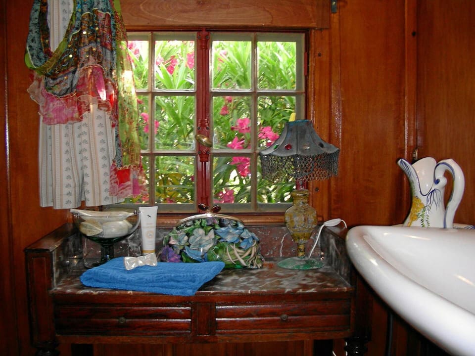 https://www.provence-holidays.com/