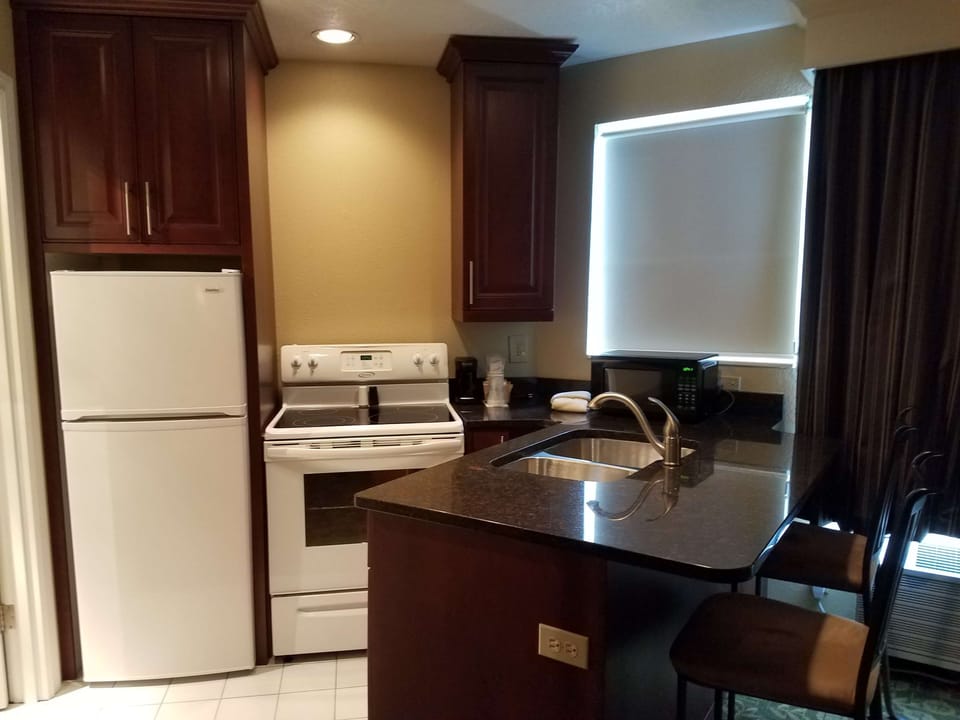 Desk, laptop workspace, iron/ironing board, WiFi