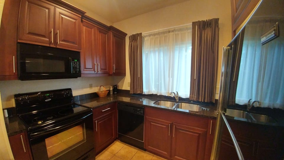 Suite, Multiple Beds, Non Smoking (with Sofabed) | Desk, laptop workspace, iron/ironing board, WiFi