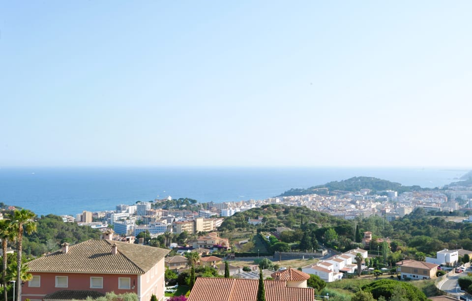 Beach/ocean view