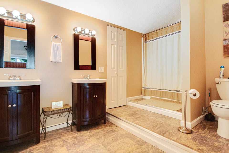 Downstairs bathroom