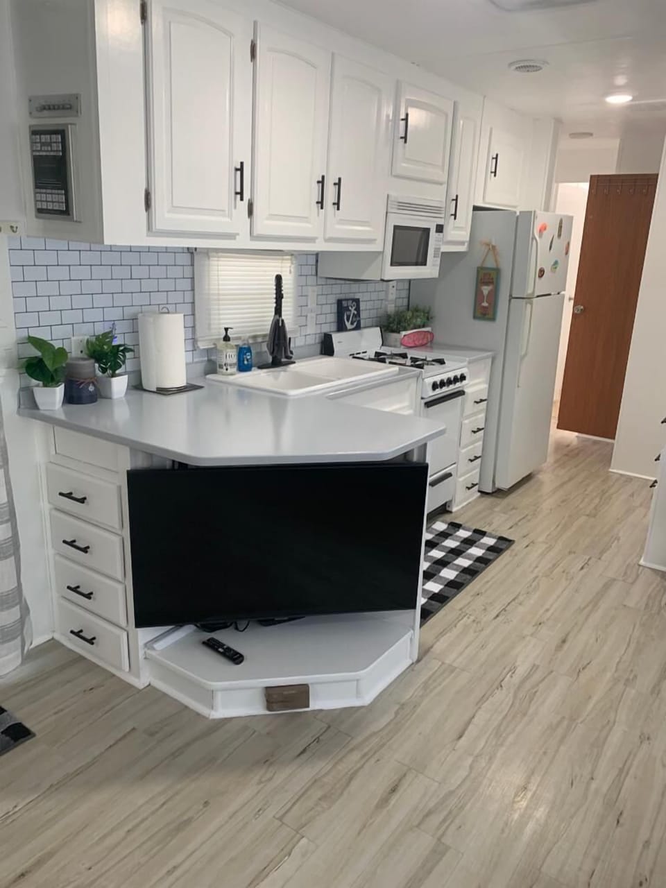 Kitchen area