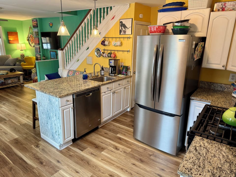 Kitchen from entry