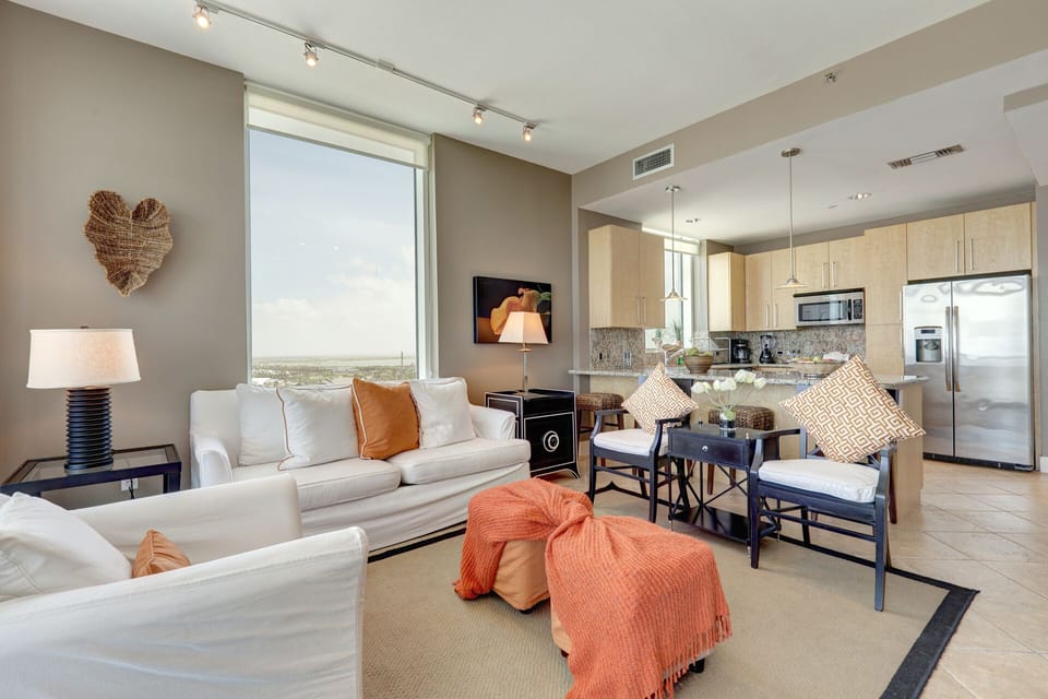 Gorgeous living room great for family time!