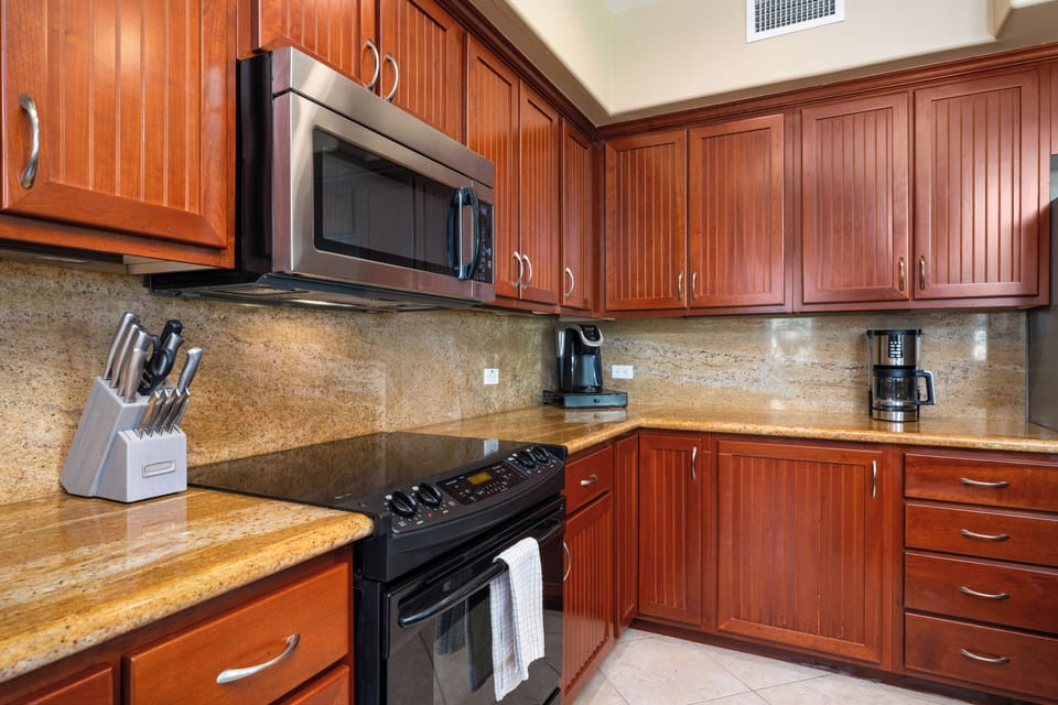 Fully stocked kitchen