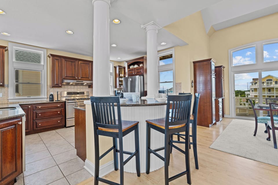 Surf or Sound Realty - 415 - The Oasis - Kitchen-3