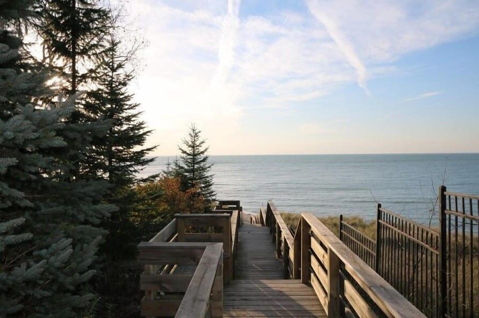 Private Association Beach Access