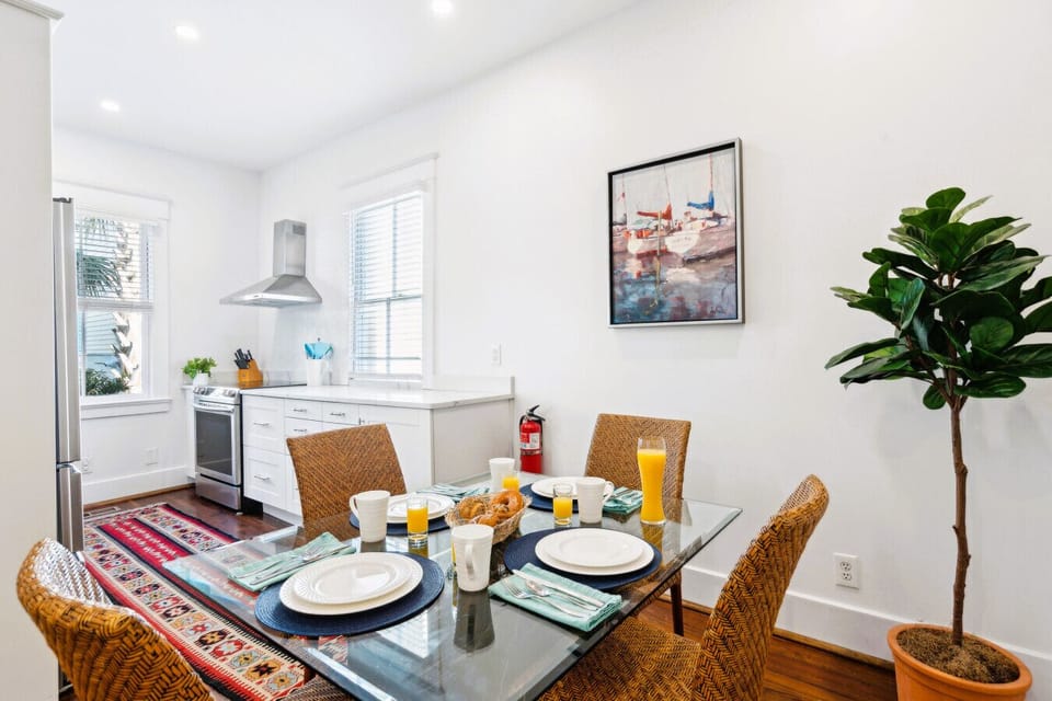 Open Dining Area