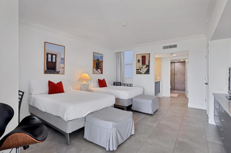 Inn On The Beach 1307 by FVC - Guest Bedroom with Beachfront Views