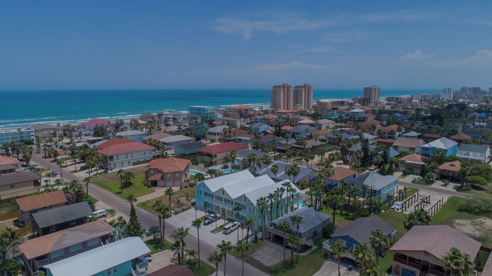 Located just half a block from the beach and close to South Padre Island attractions.