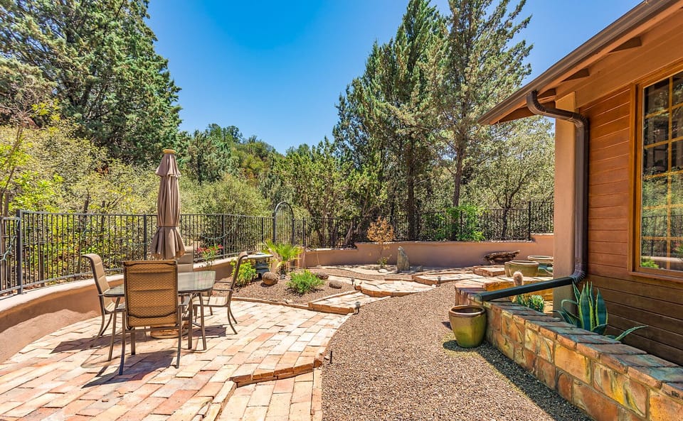 Fenced garden and out door dining and grilling.