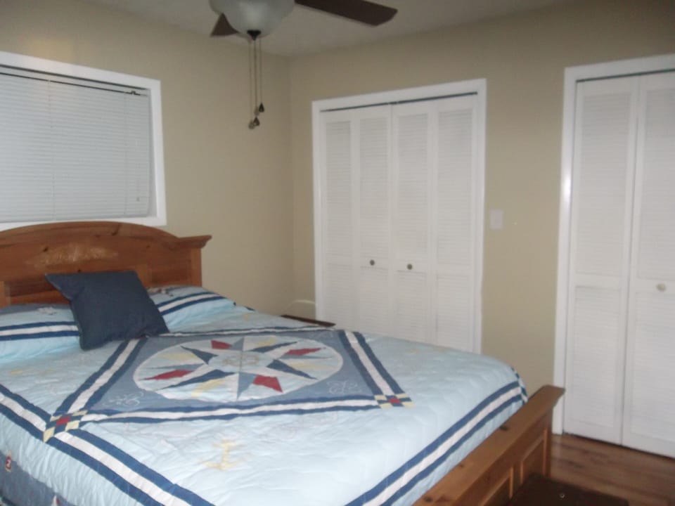 plenty of closet space!