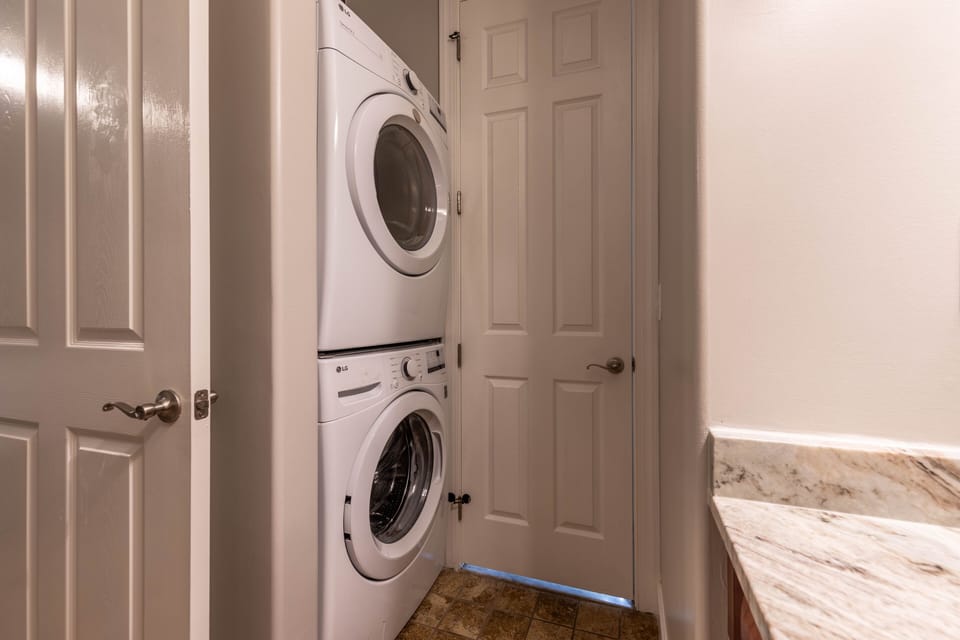 Washer and Dryer in Unit