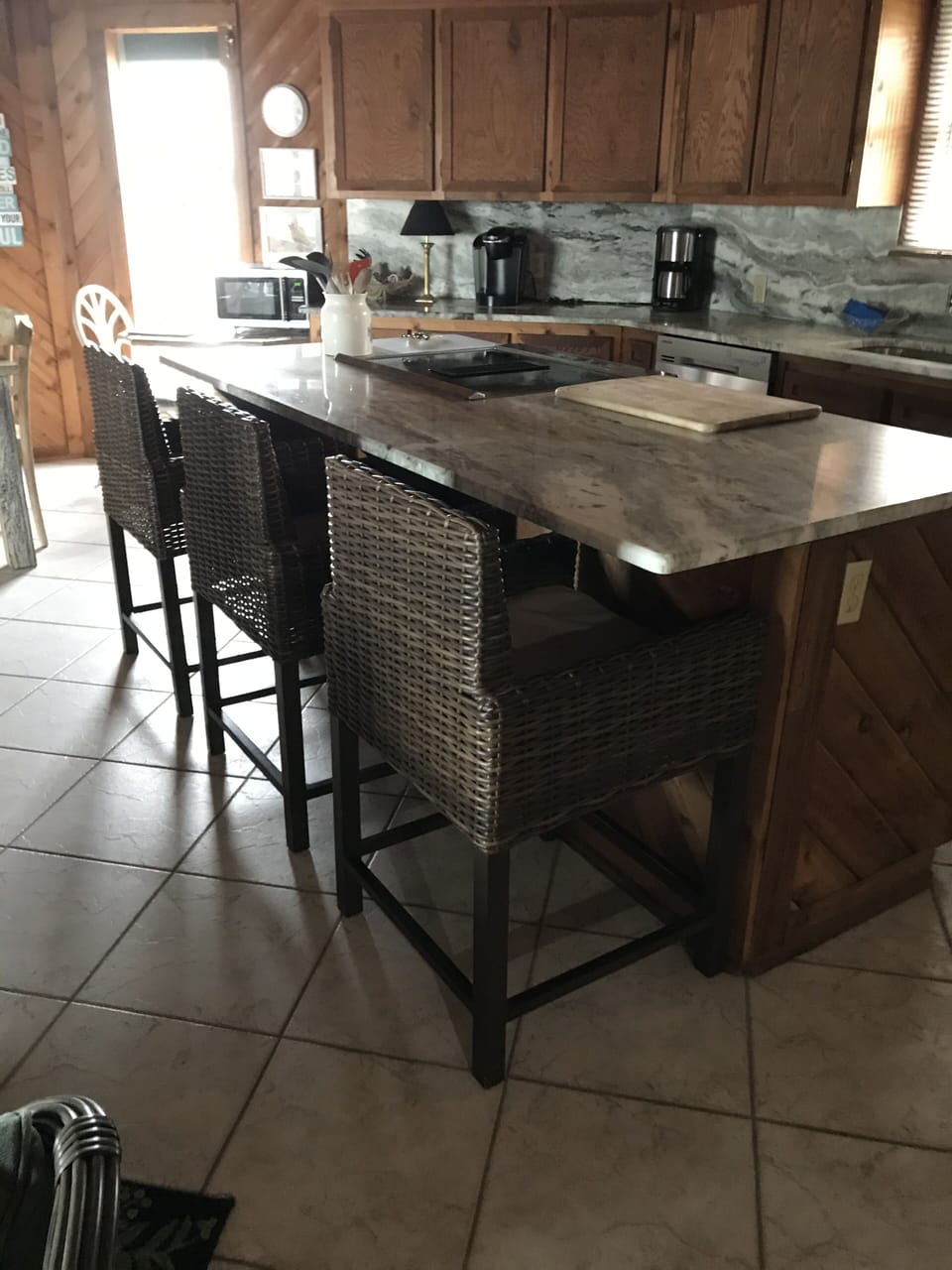 New counter tops! Seating for 4. 