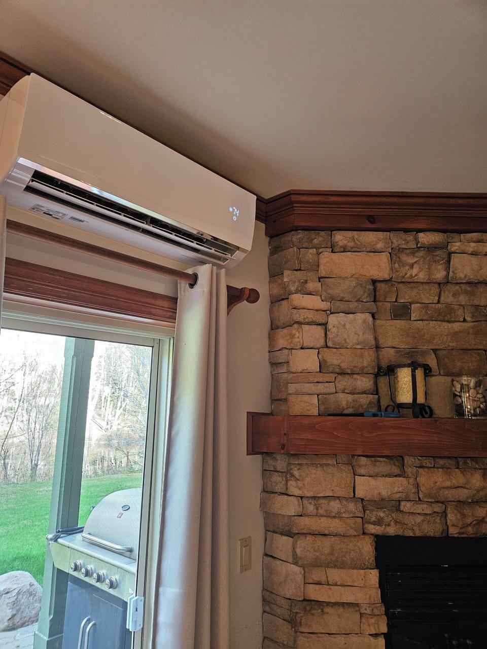 RARE unit with A/C