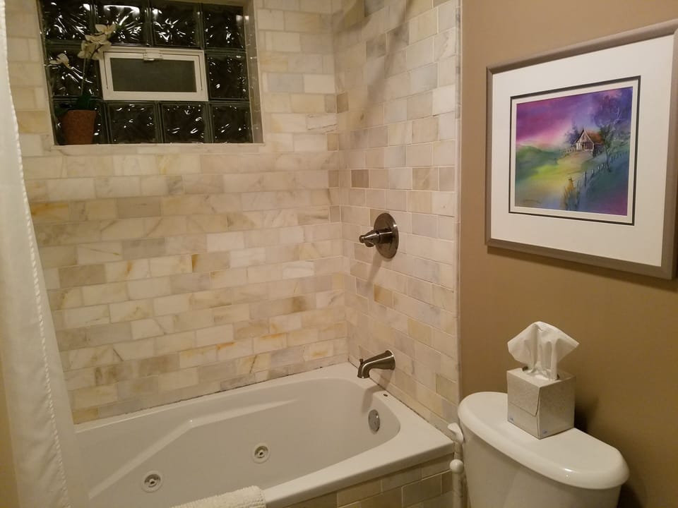 Jetted Tub