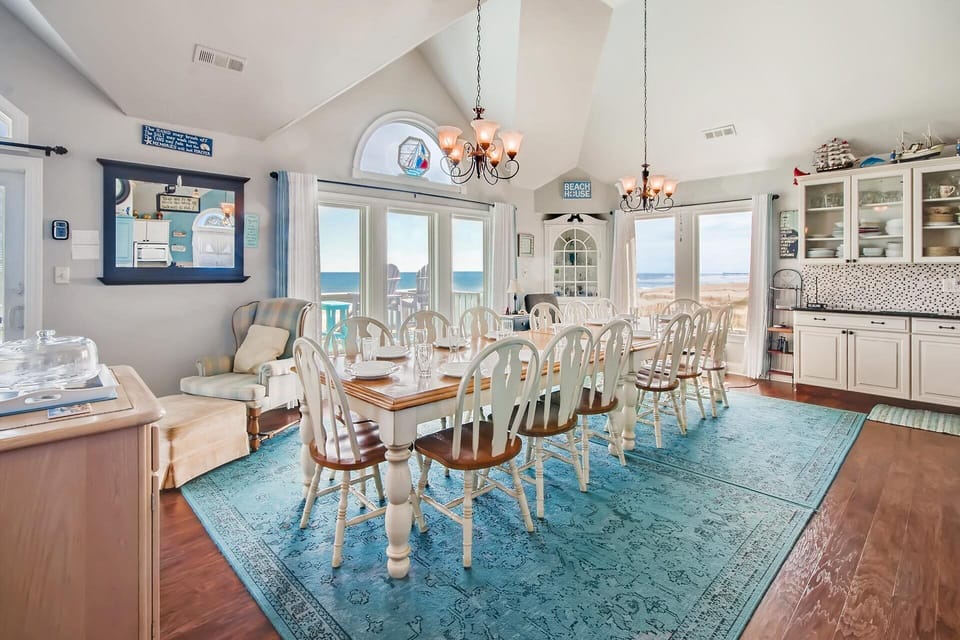 Surf-or-Sound-Realty-Sailors-Landing-750-Dining-Area-1